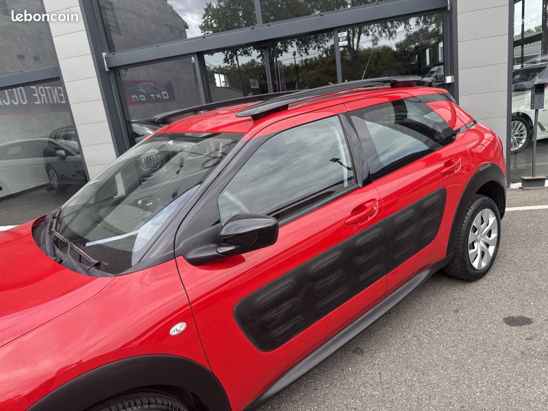 Citroen C4 CACTUS PURETECH 82 FEEL (image 11)