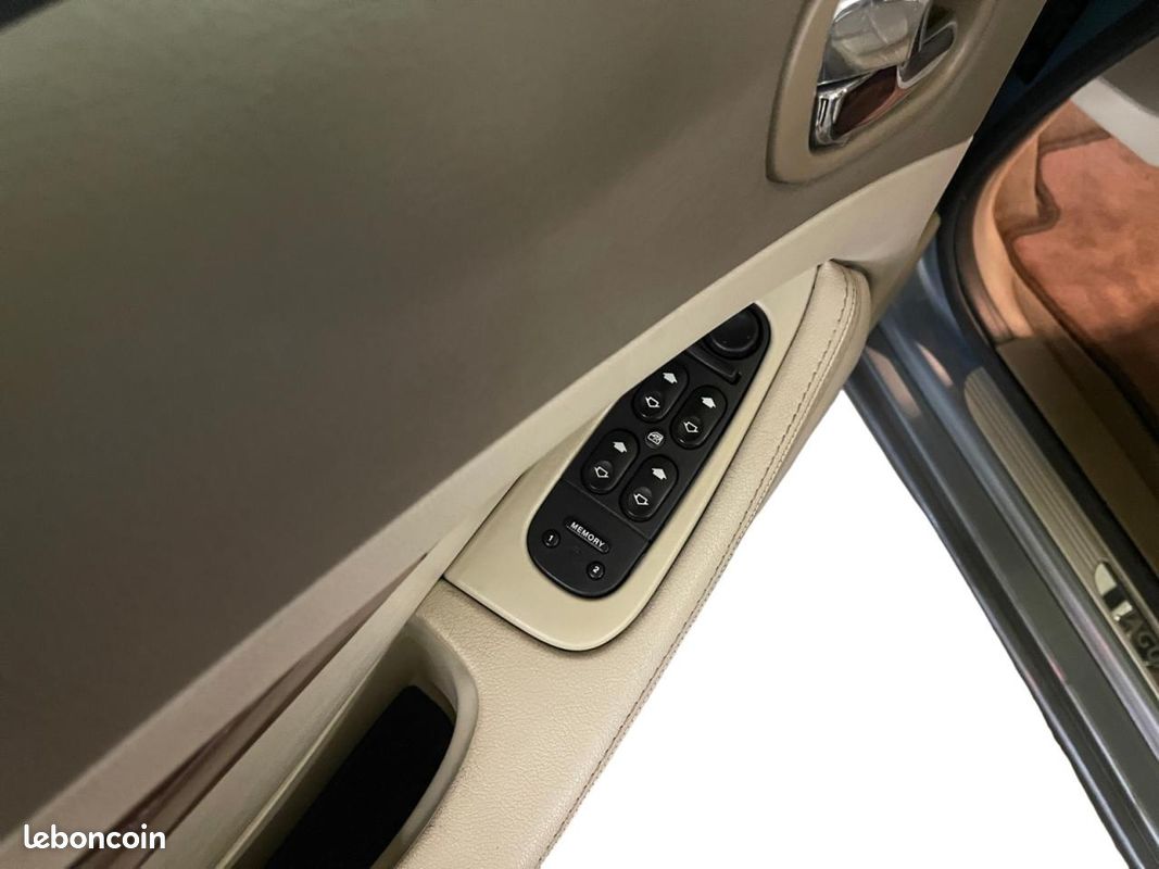 Jaguar s-type jaguar 4.2 300 se plus bva (image 14)