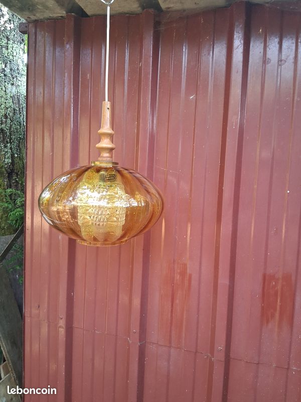 Suspension (image 1)