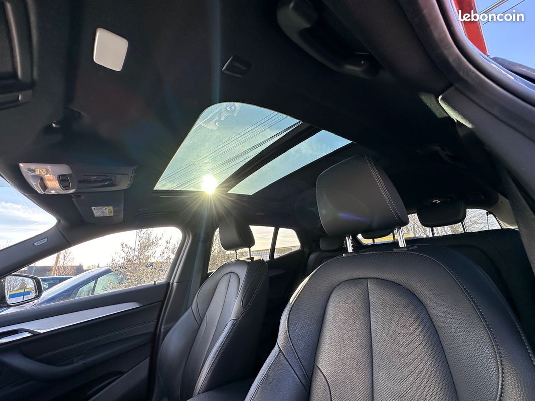 BMW X2 SDrive 20i 192 DKG7 M Sport TOIT PANORAMIQUE / CONNECTED DRIVE / SIEGES CUIR / JANTES 20 / AFFICHAGE TETE HAUTE HUD / FULL OPTIONS / GARANTIE 6 MOIS / POSSIBILE FINANCEMENT ET GARANTIE 60 MOIS (image 6)