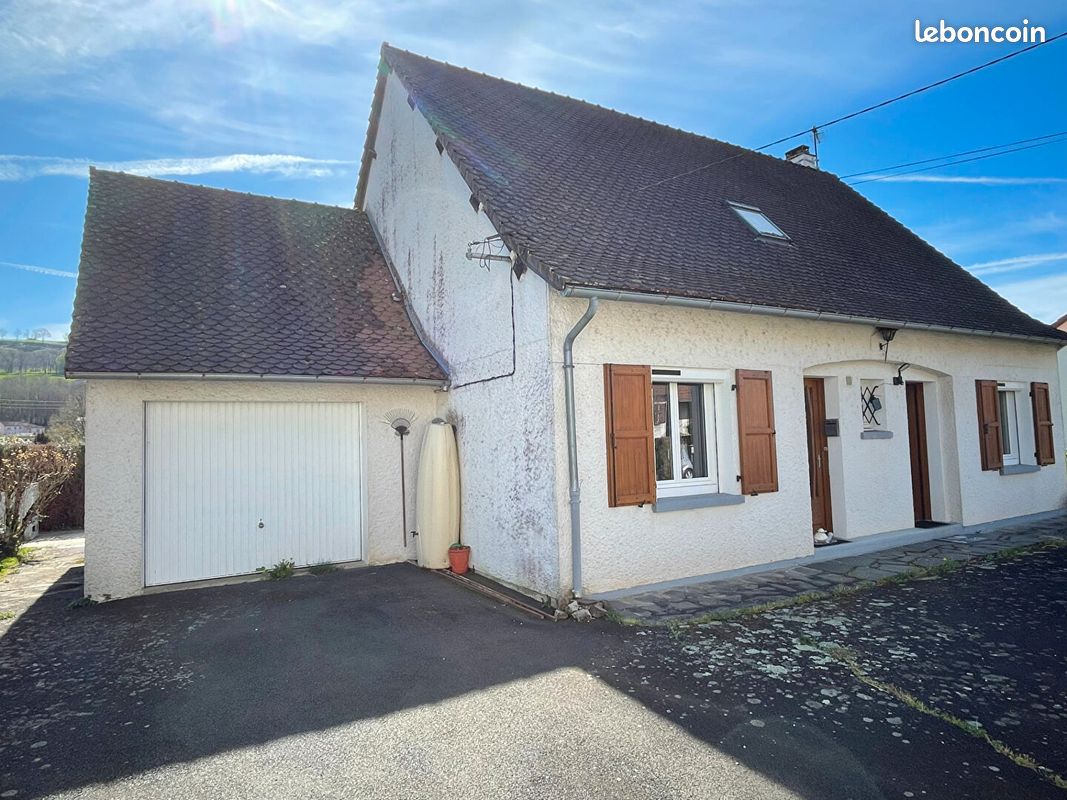 Maison 8 pièces 140 m² · à Aurillac · 140 m² · 279 000 €