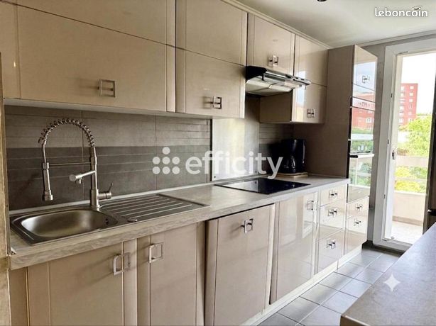 Appartement 4 pièces 82 m² — 2