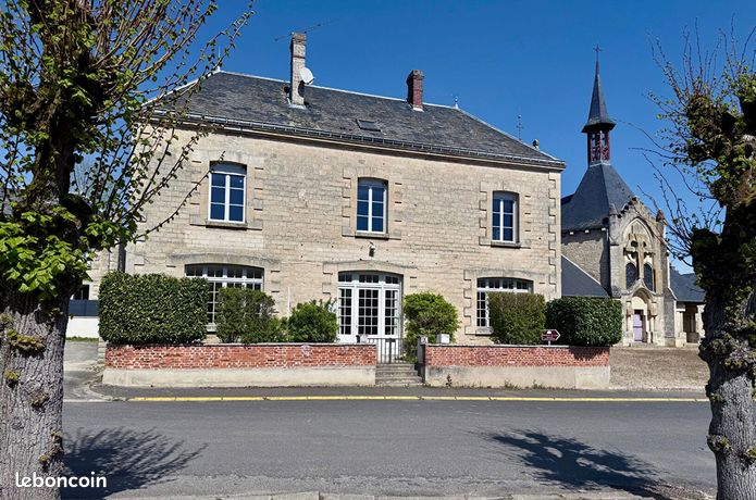 Propriété 7 pièces 244 m²