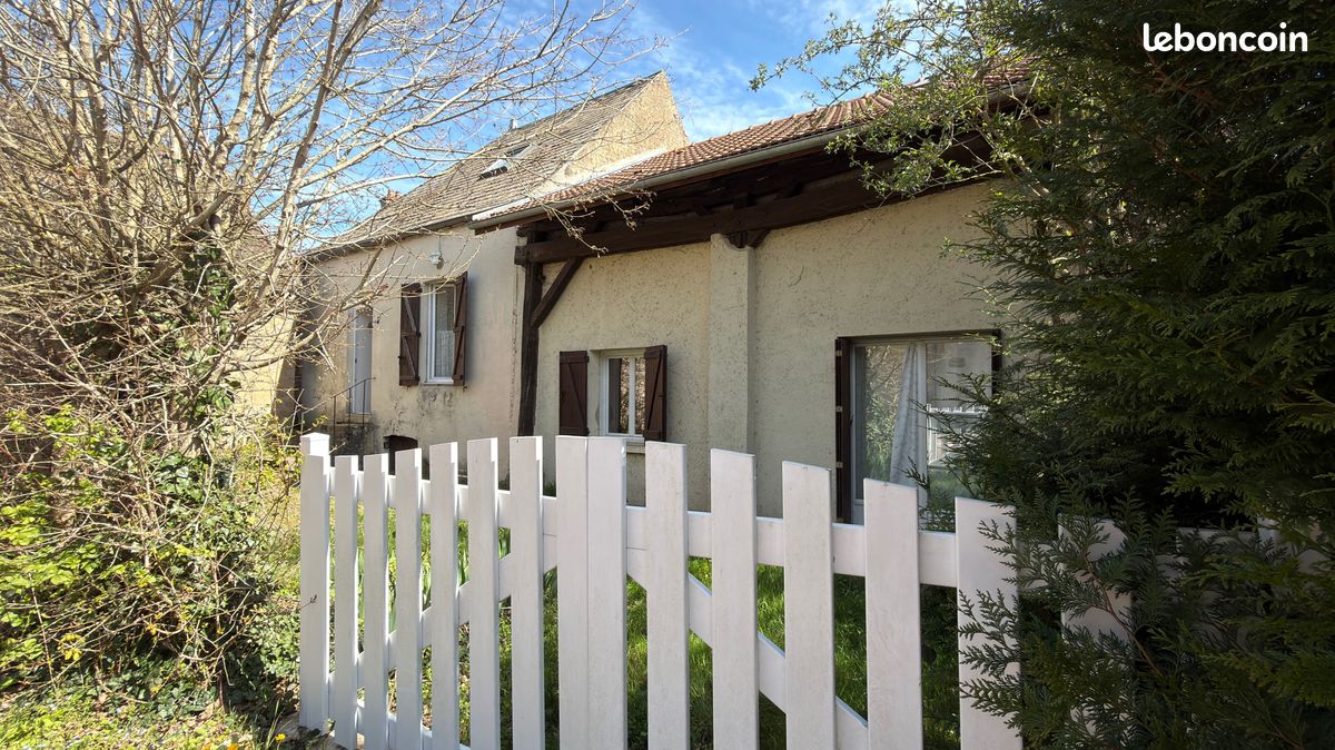 Maison 4 pièces 98 m² · à Rouvray · 98 m² · 143 640 €
