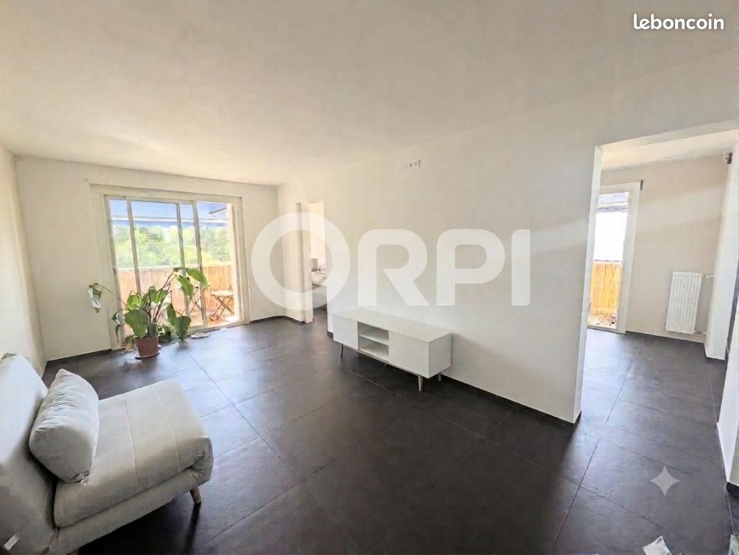 Appartement 2 pièces 67 m² · à Toulon · 67 m² · 1 170 €