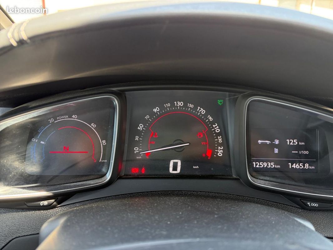 DS DS 5 Hybrid4 2.0 HDi 16V FAP - 163 - BV BMP6 + Electric 37ch (image 20)
