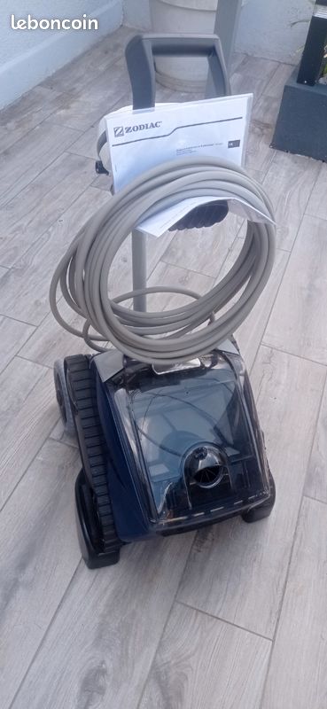 Robot de piscine zodiac (image 1)