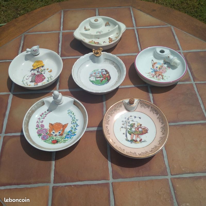 Assiettes enfants avec réservoir d'eau chaude (image 1)