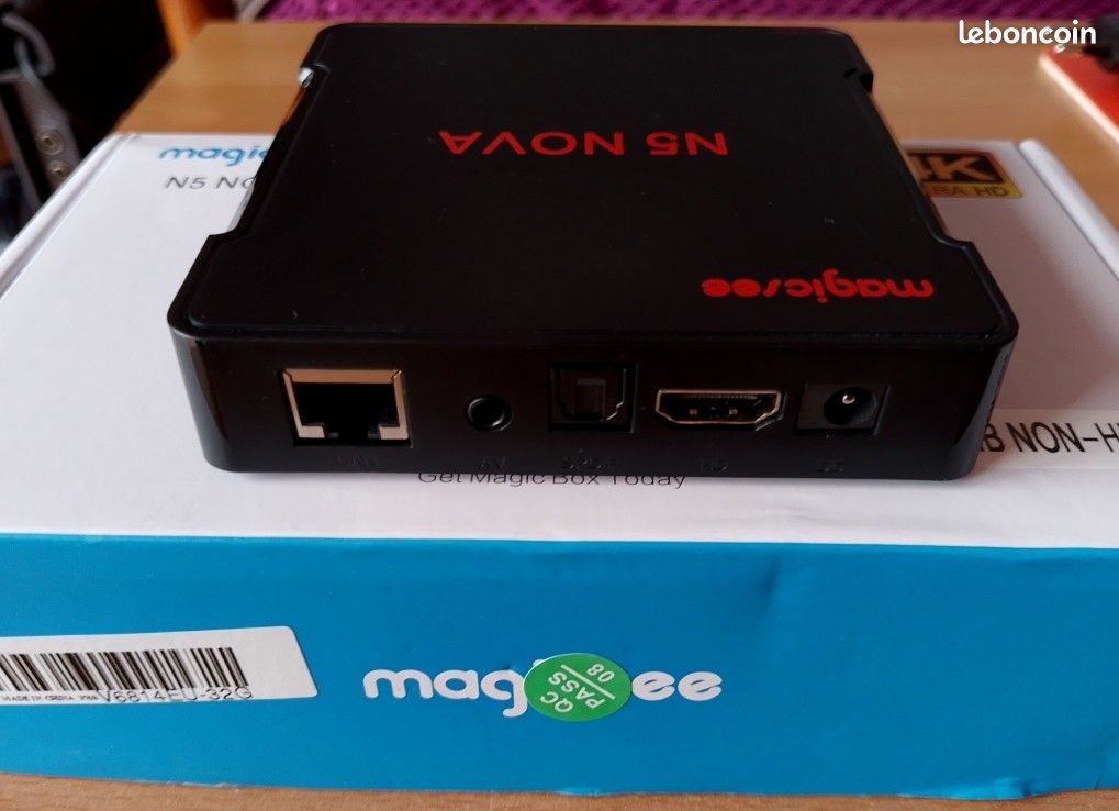 Rare Smart TV Box 4K UHD Magicsee N5 Nova Ram-4GB Rom-32GB Android 9 dans sa boite d'origine Complet avec ses Accessoires (image 7)