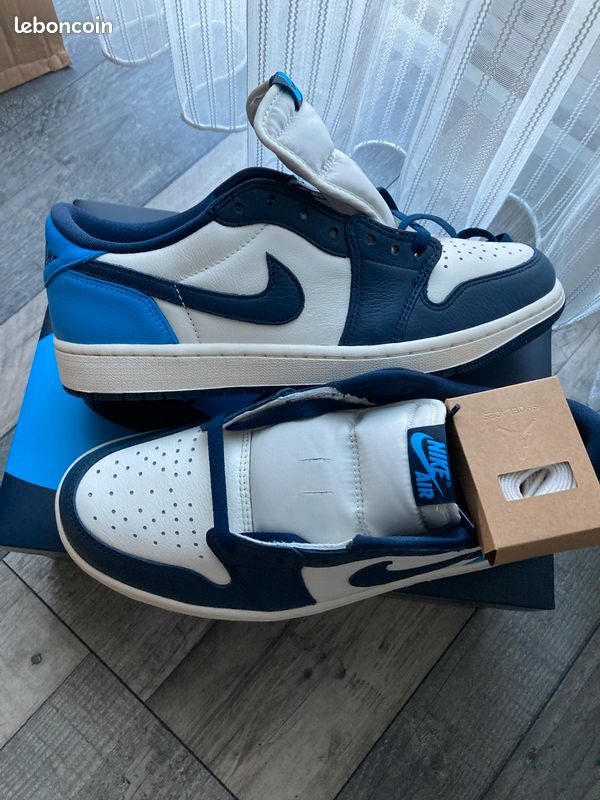 Air Jordan Low OG Obsidian Chaussures