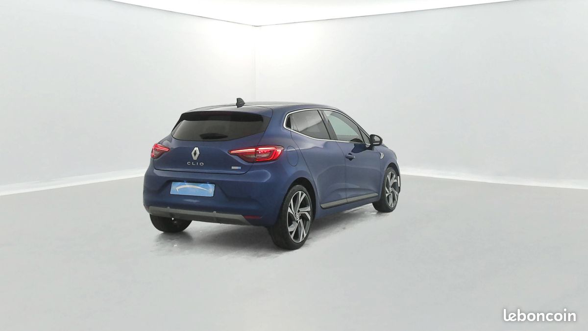 RENAULT Clio E-Tech 140 - 21N R.S. Line (image 5)