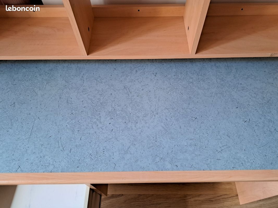 Bureau (image 3)