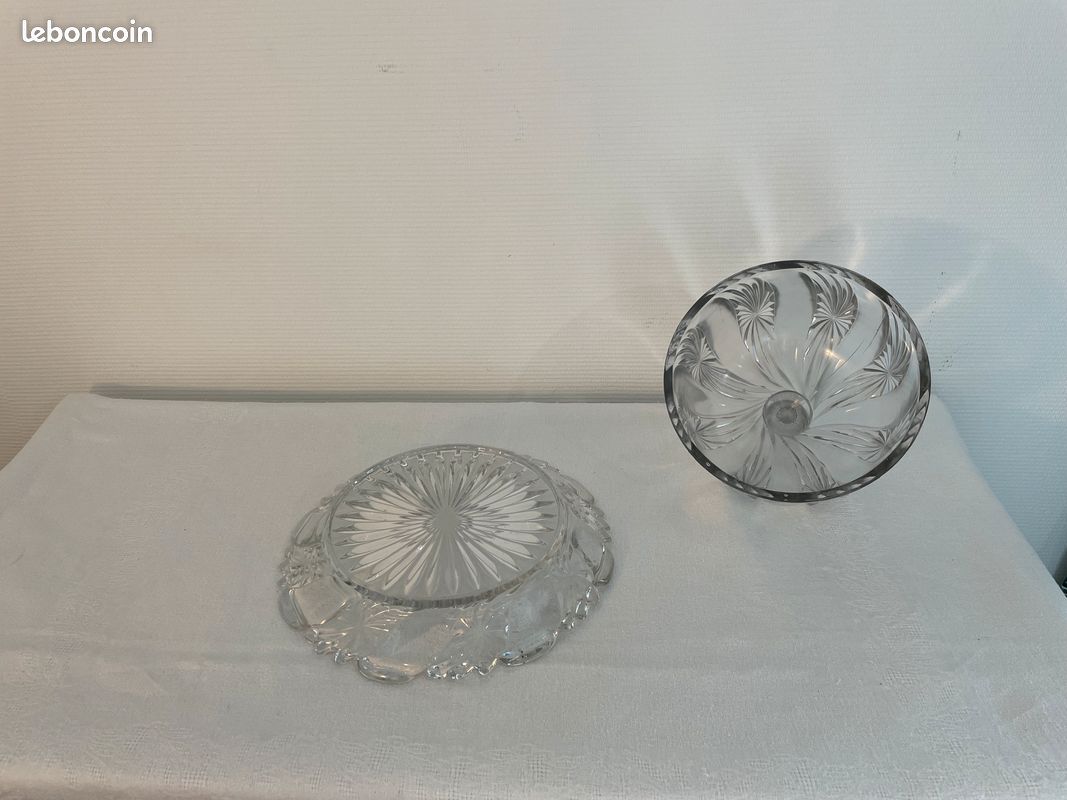 Cloche à Fromage En Verre Moulé Pressé – Transparente, Vintage