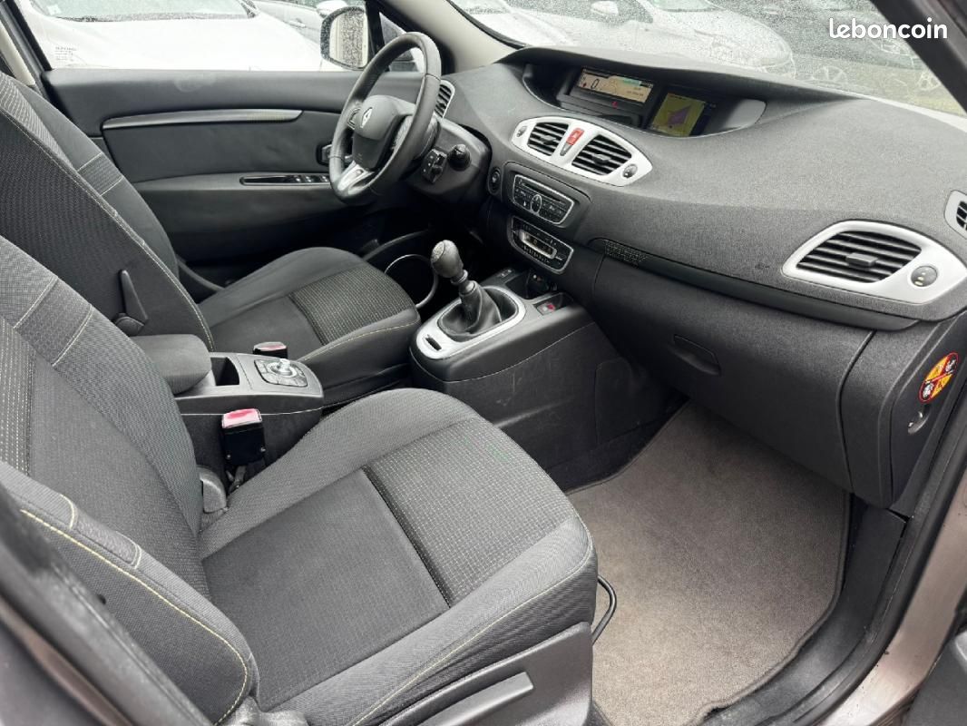 Renault Scénic III BUSINESS dCi 106 FAP eco2 Euro 5 (image 7)