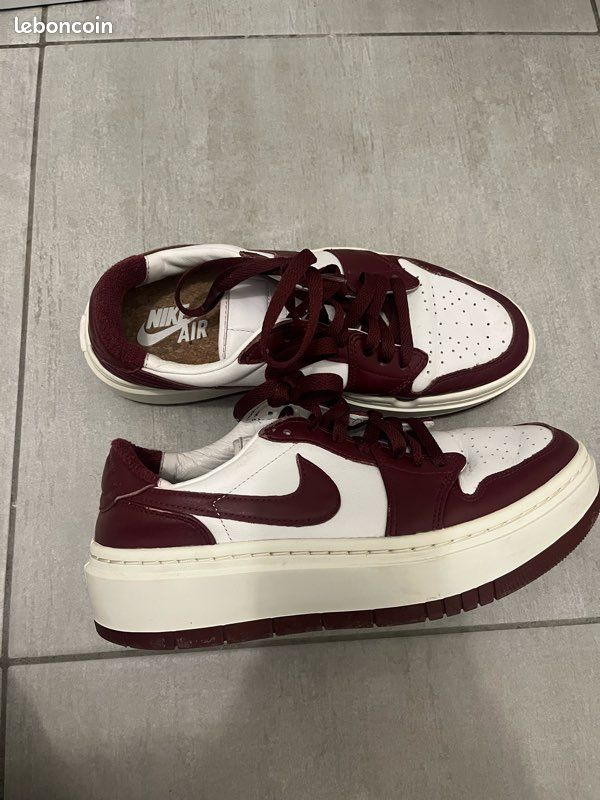 Vends basket Nike x Jordan Chaussures