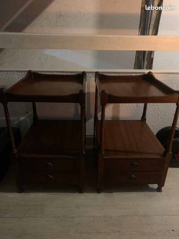 Table de nuit (image 1)