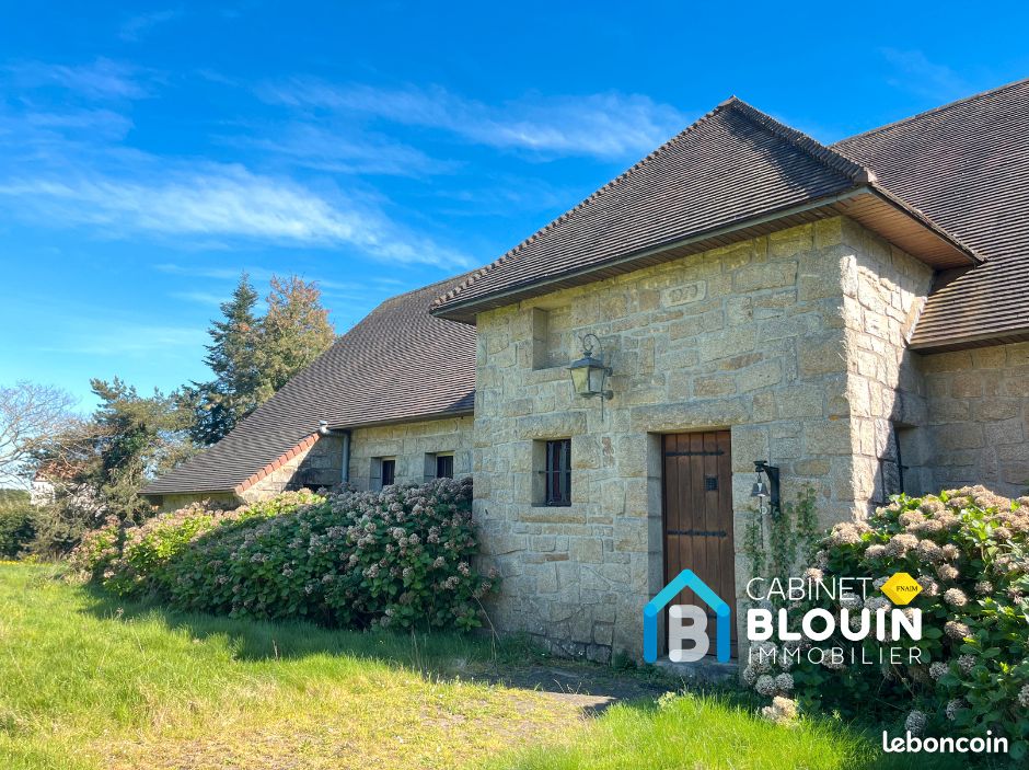 Maison 8 pièces 234 m² · à Le Cellier · 234 m² · 468 750 €