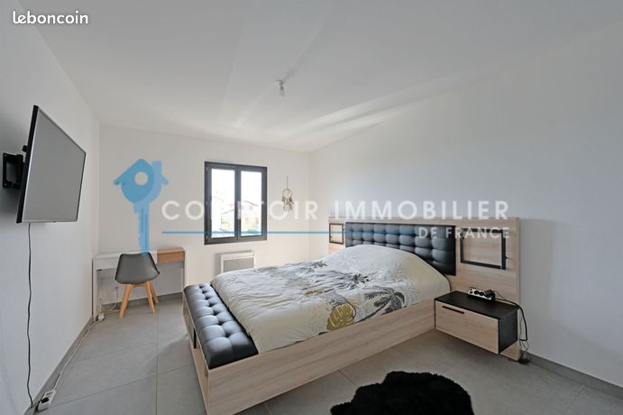 https://img.leboncoin.fr/api/v1/lbcpb1/images/a9/09/a1/a909a180e8ce9df859df1566aef7537802882b6f.jpg?rule=ad-image