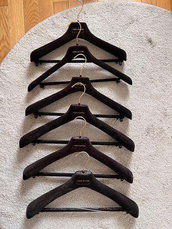 Louis Vuitton Porte-habits Clothes-hangers 399654