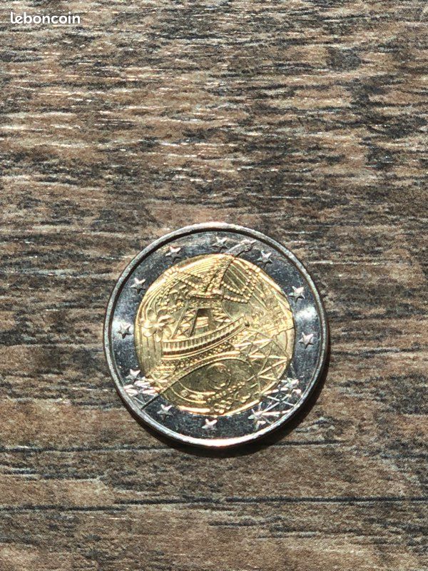 Pièce deux euro fauté (image 3)