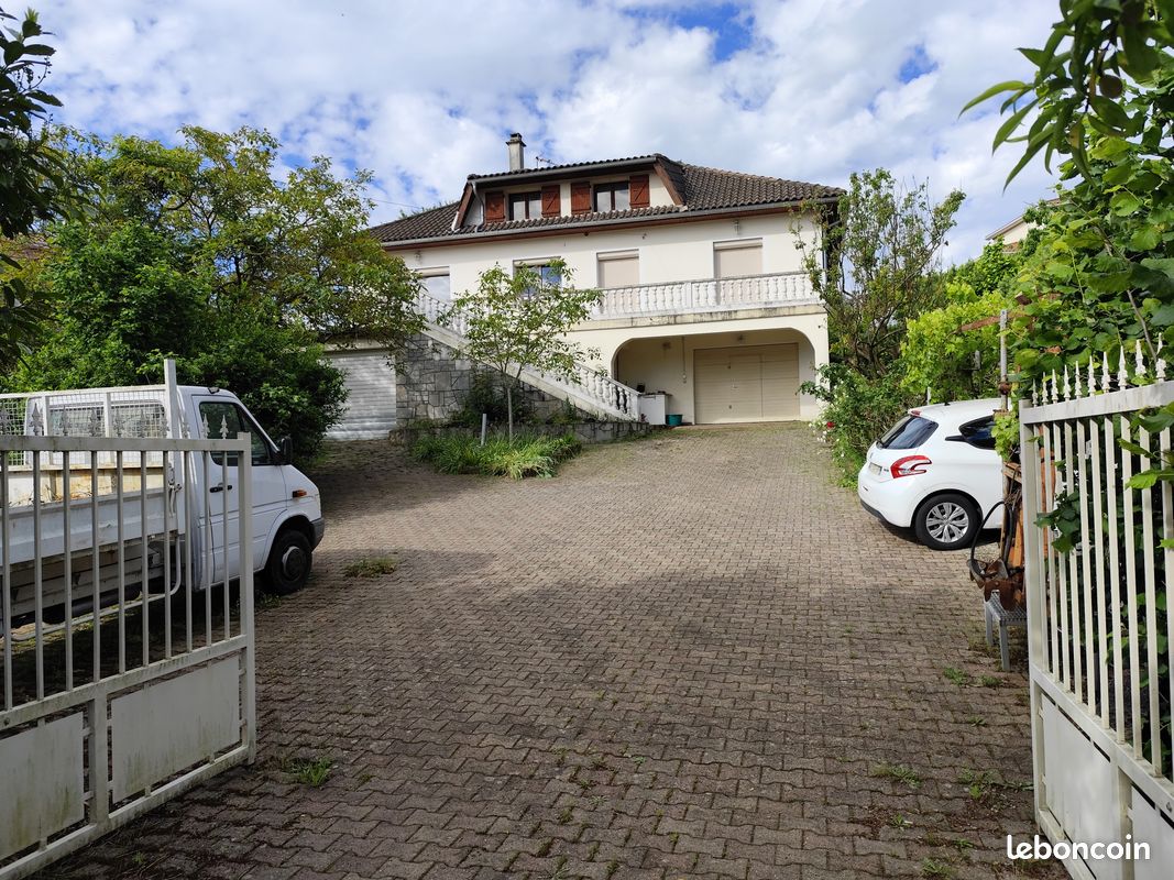 Maison 5 pièces 150 m² · à Seyssuel · 150 m² · 380 000 €