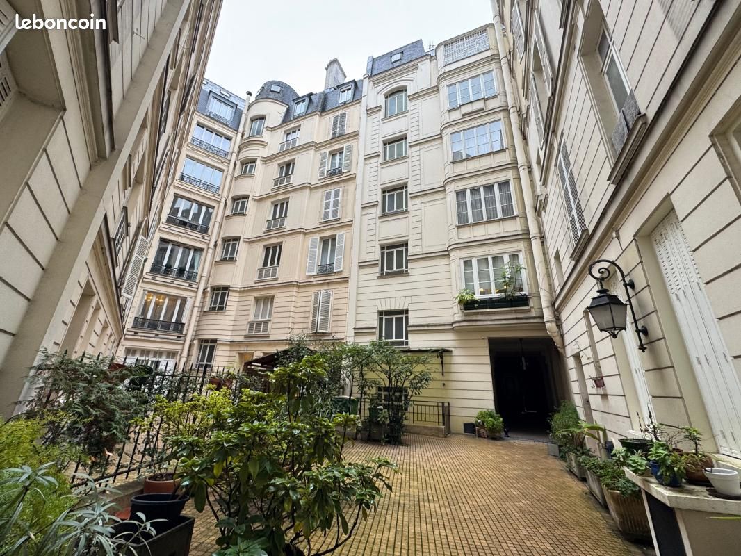 Appartement 2 pièces 10 m² · à Paris · 10 m² · 139 000 €