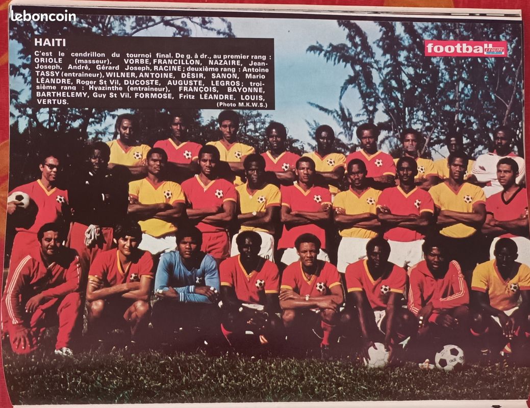 FOOTBALL MAGAZINE N° 173 - GUIDE SPÉCIAL COUPE DU MONDE 1974 - LES 16 ÉQUIPES - NEUF
