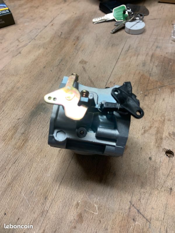 Carburateur tondeuse Honda (image 2)