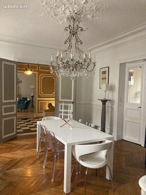 Maison 11 pièces 300 m² · à Crépy-en-Valois · 300 m² · 495 000 €