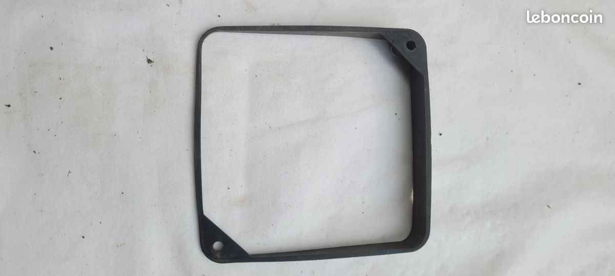 3 entretoises pour Feu Avant tracteurs same/lamborghini (image 2)