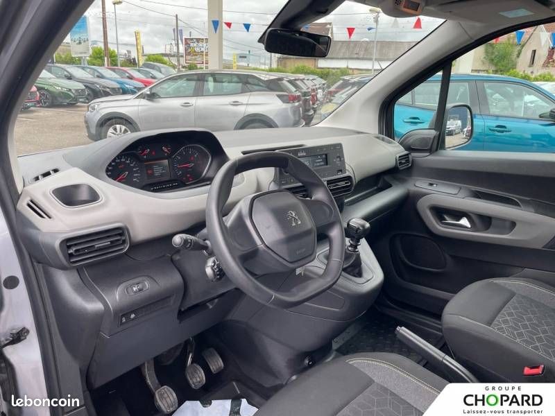 Peugeot Rifter Standard BlueHDi 130 S&S BVM6 Active (image 10)