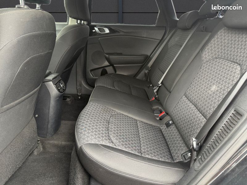 Kia CEED SW 1.6 GDI 105CH + PLUG-IN 60.5CH ACTIVE BUSINESS DCT6 (image 10)