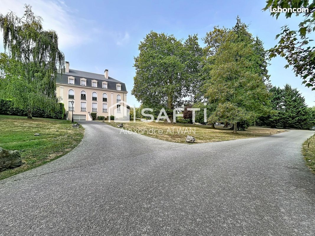 Appartement 2 pièces 52 m² · à Poissy · 52 m² · 239 950 €