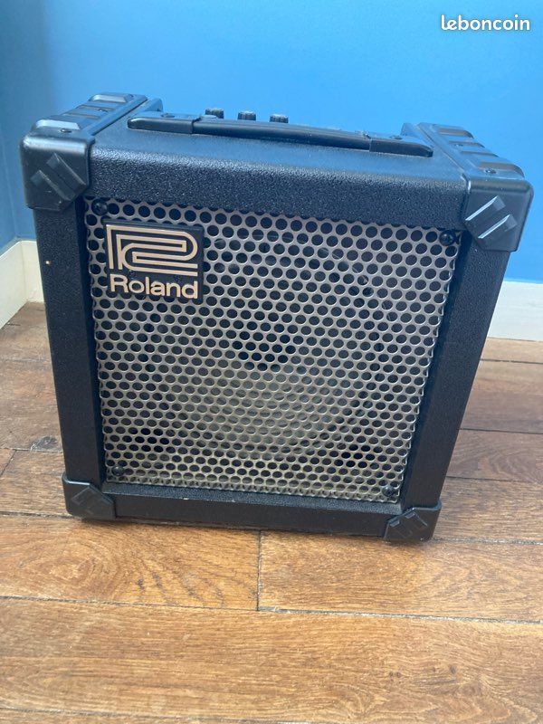 Ampli Roland Cube 15X pour guitare (image 1)