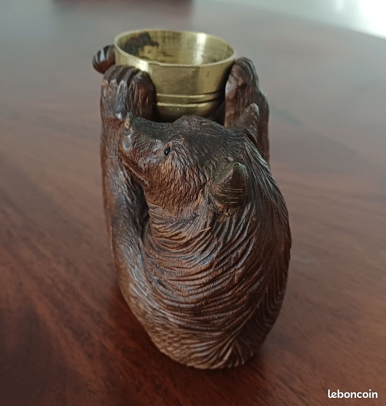 Ancienne Ours en Bois sculpté XIXe Forêt Noire Yeux en verre sulfure