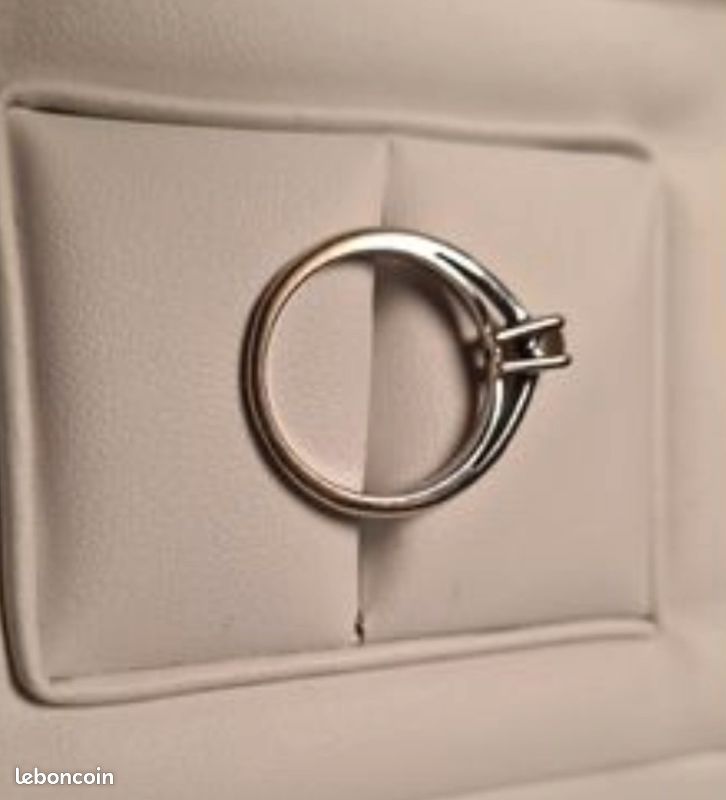 Solitaire taille 50 /Mauboussin en or gris / diamants "TU ES LE SEL DE MA VIE" (image 2)