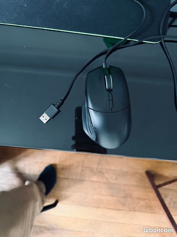 Souris gaming Razer Basilisk (RZ01-02330100-R3G1) – Très bon état (image 2)