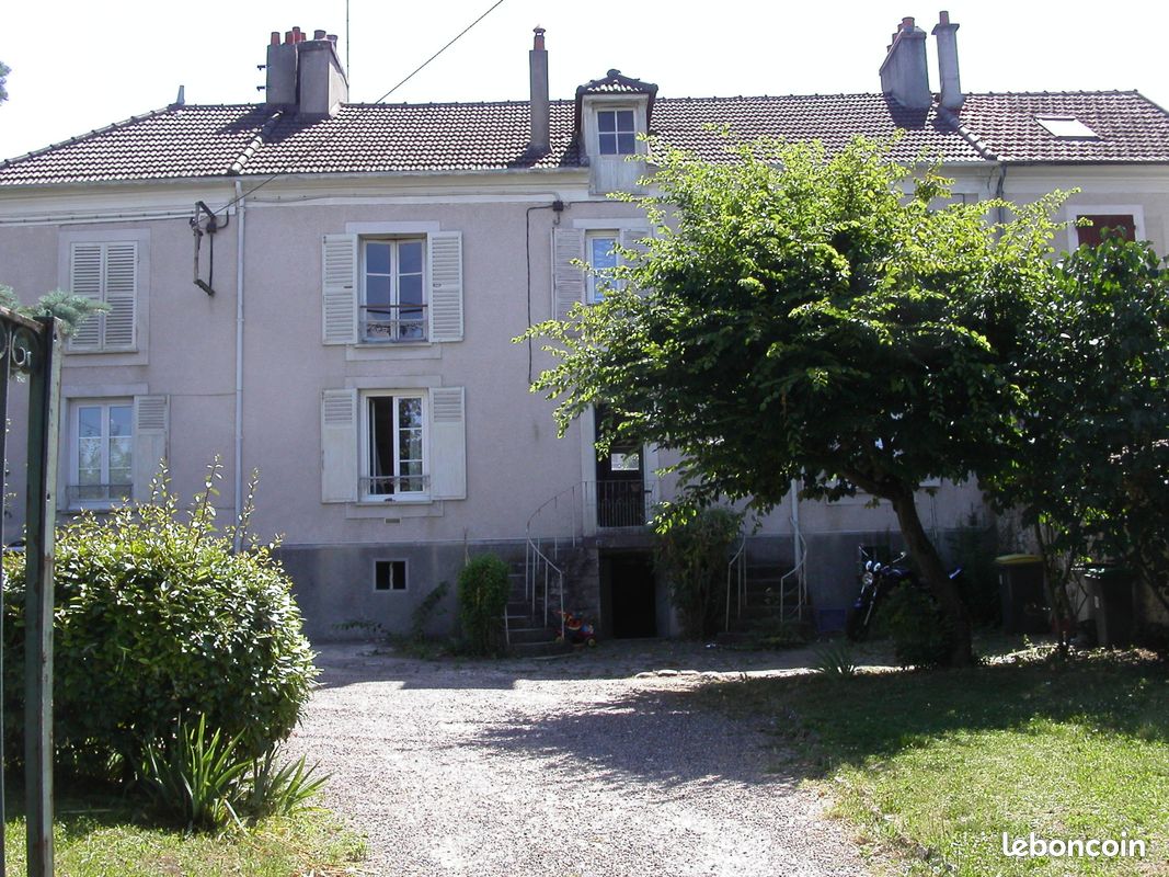 Appartement 3 pièces 54 m² · à Moret-Loing-Et-Orvanne · 54 m² · 709 €/mois