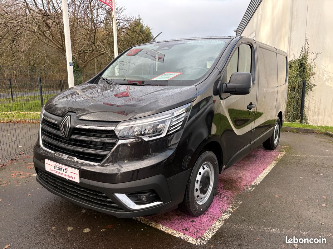 Renault TRAFIC Van L2H1 ADVANCE 3T Blue DCI 150 ch - SUR PARC DISPO RAPIDE - Etat Neuf - (image 1)