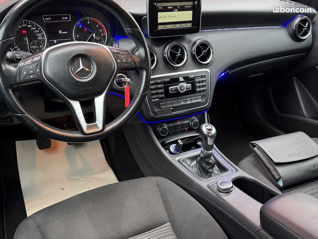 MERCEDES CLASSE A 200 CDI BlueEFFICIENCY Intuition (image 13)