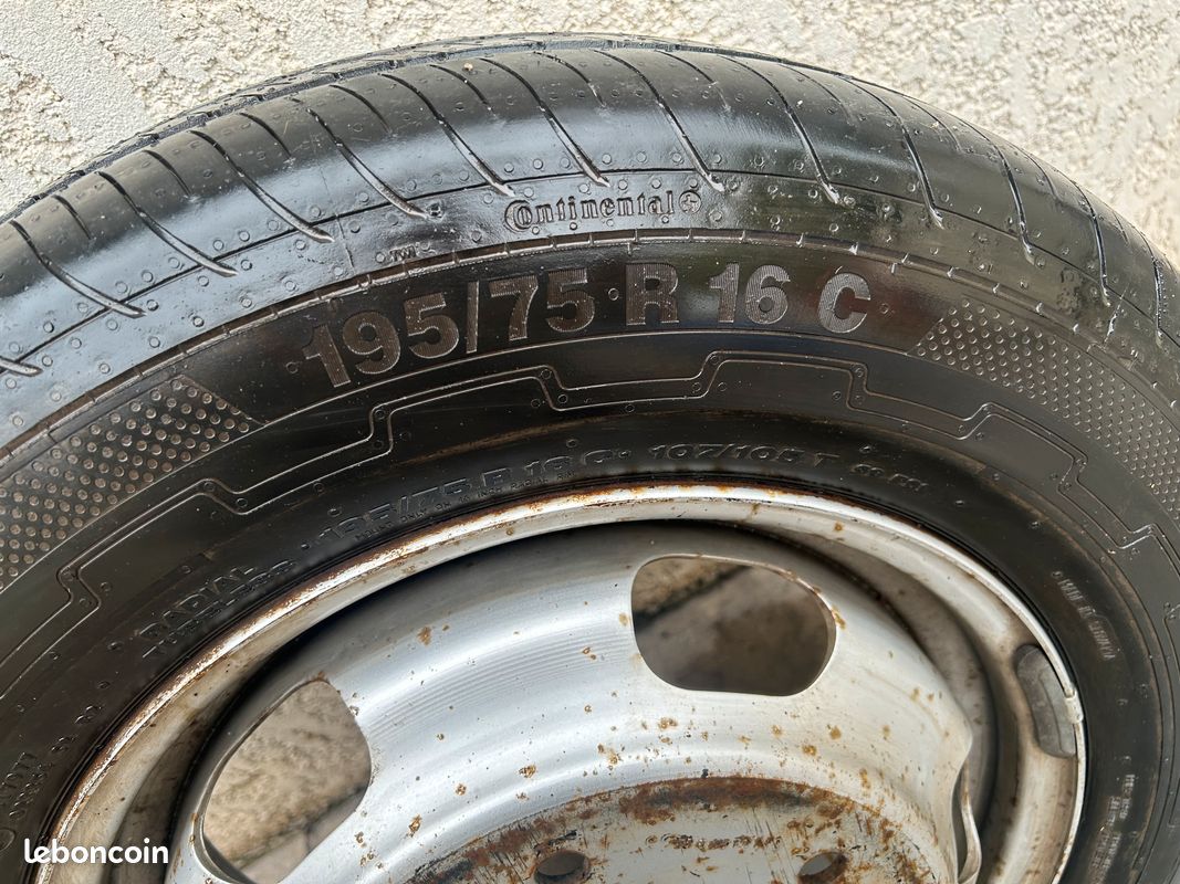 Roue renault master 3 195/75R16C (image 2)