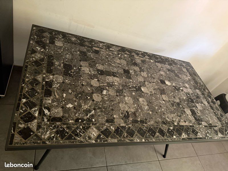 Table d’extérieur, table jardin pierre véritable (image 1)