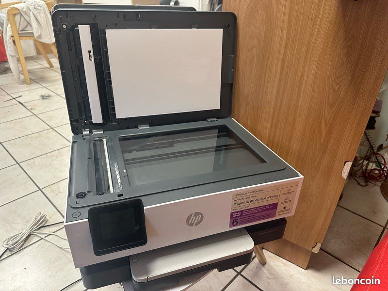 Imprimante HP OfficeJet Pro 8130e – réseau sans fil, écran tactile (image 1)