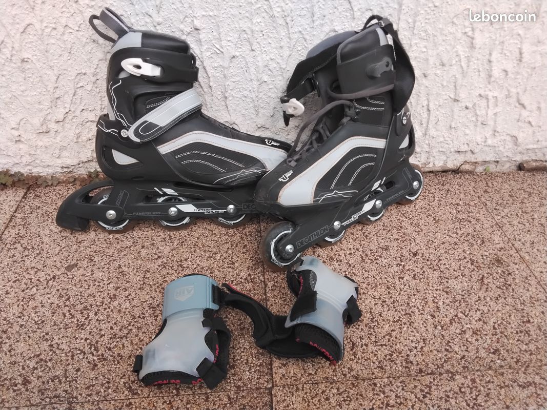 Roller taille 42.5 avec protections poignets (image 1)
