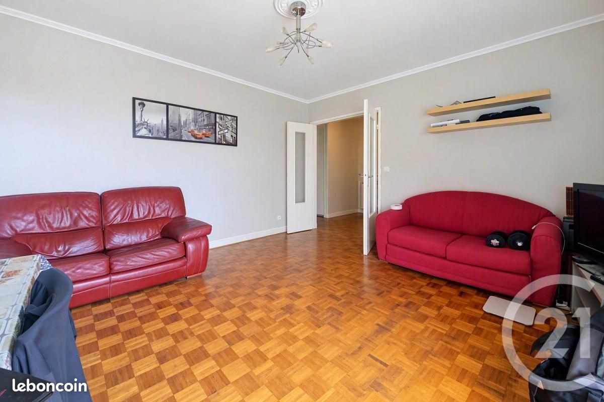 Appartement 2 pièces 54 m² · à Ivry-sur-Seine · 54 m² · 267 000 €