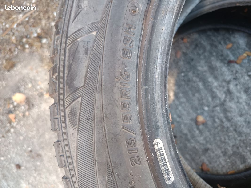 Pneu 215/55/16 (image 2)