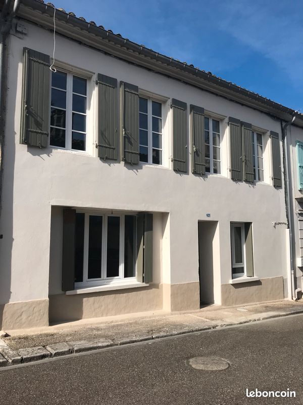 Maison 4 pièces 115 m² · à Castillonnès · 115 m² · 660 €/mois