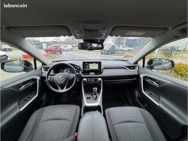 Toyota RAV4 Hybride 218ch Dynamic 2WD (image 6)