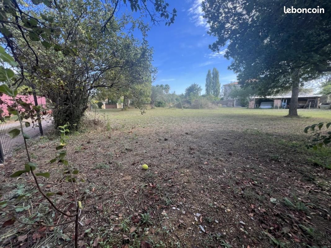 Terrain Teyran · 241 040 €