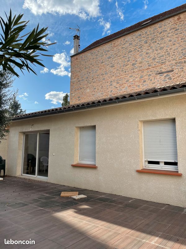Maison 6 pièces 240 m² · à Clairac · 240 m² · 130 000 €
